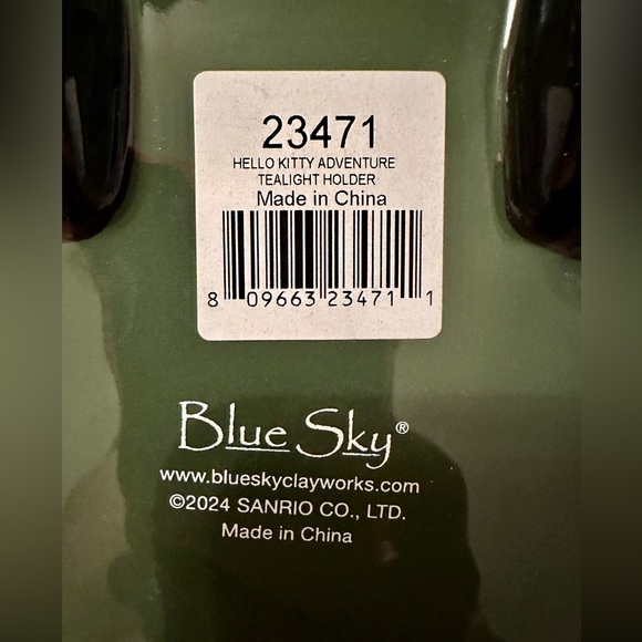 Hello Kitty Ceramic Adventure Tours Green Jeep Truck Tea Light Candle Holder New - Picture 10 of 12